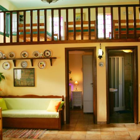 فيلا Dora'S House Istrios المظهر الخارجي الصورة