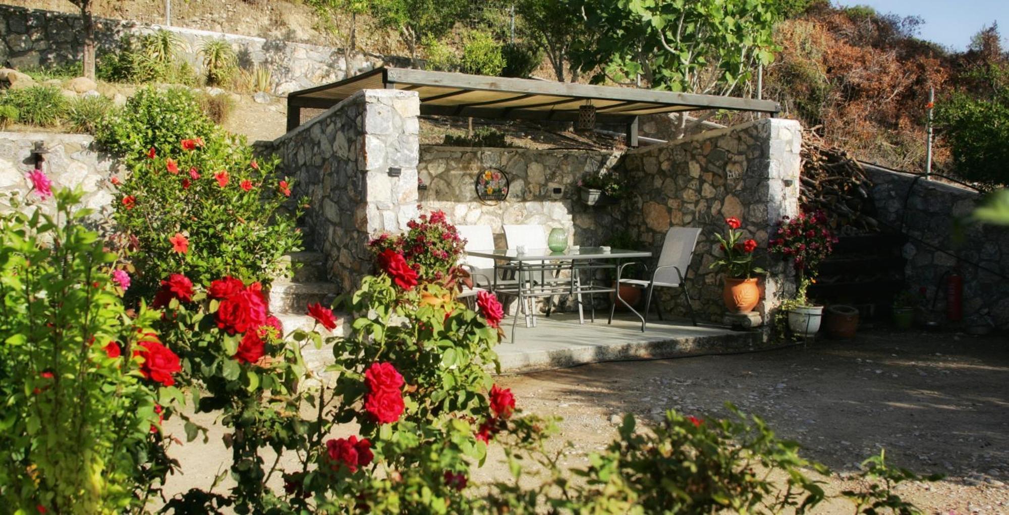 فيلا Dora'S House Istrios المظهر الخارجي الصورة